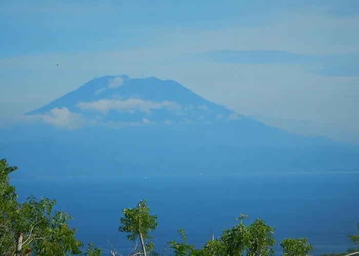 ホリデーパーク Rumah Pohon Batununggul